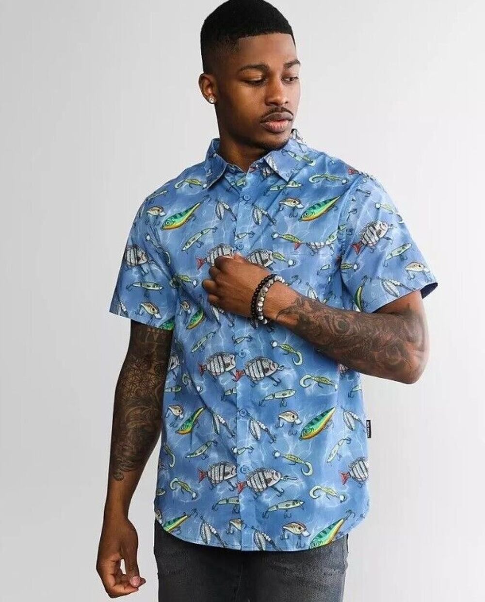 Psycho Tuna NWT Button Down Short Sleeve Shirt XL Fishing Lures